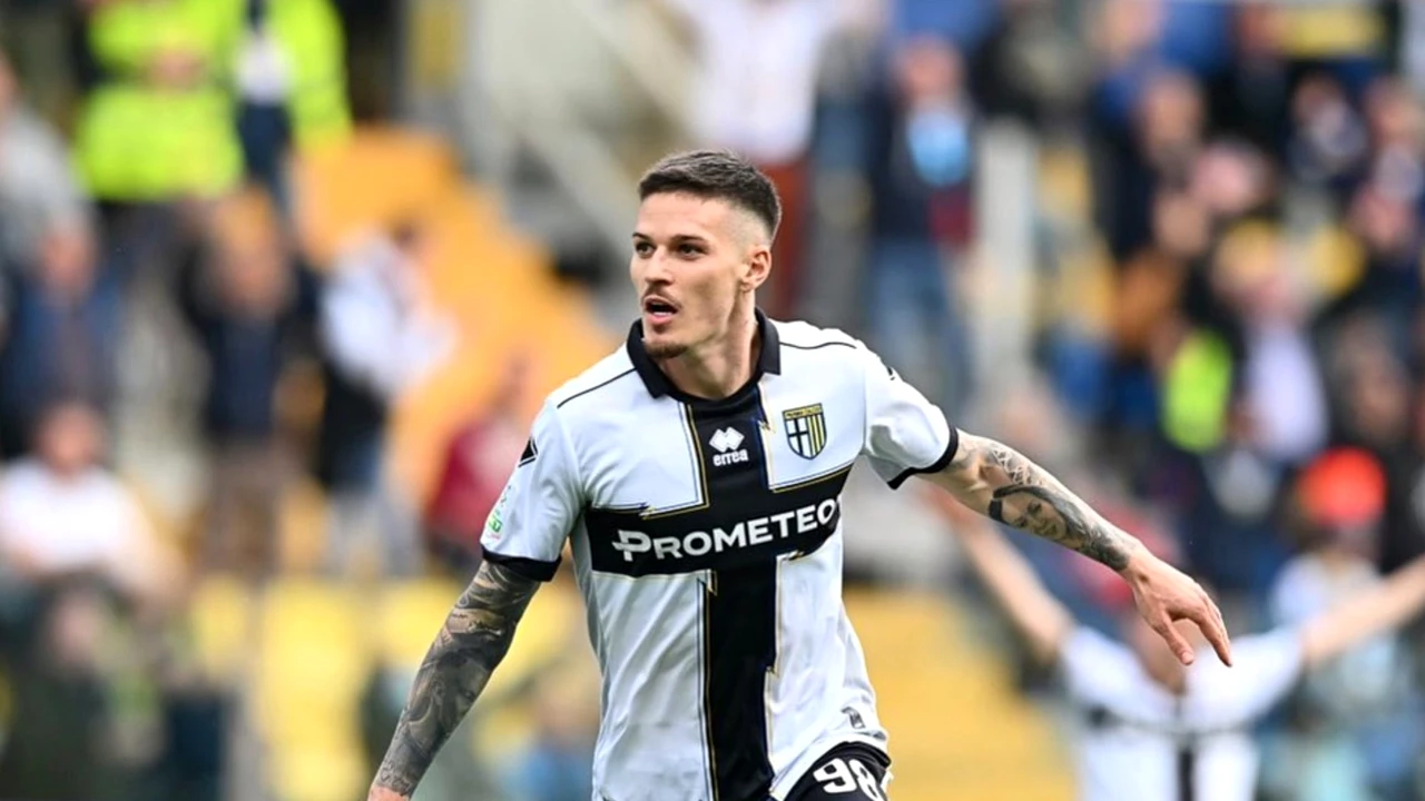 Dennis Man, la mare căutare! Italienii anunță că urmeză transferul de la Parma