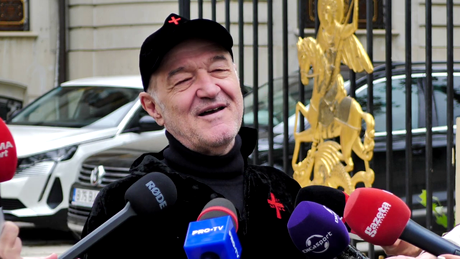 L-a impresionat pe Gigi Becali, iar patronul FCSB-ului s-a convins: „Îi mai fac un contract pe încă trei ani!”